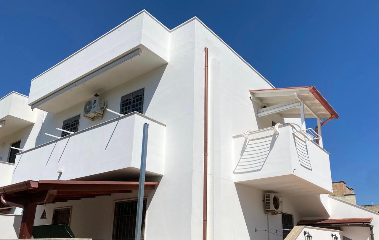 Casa Vacanze Lisa Torre Ovo Exterior foto