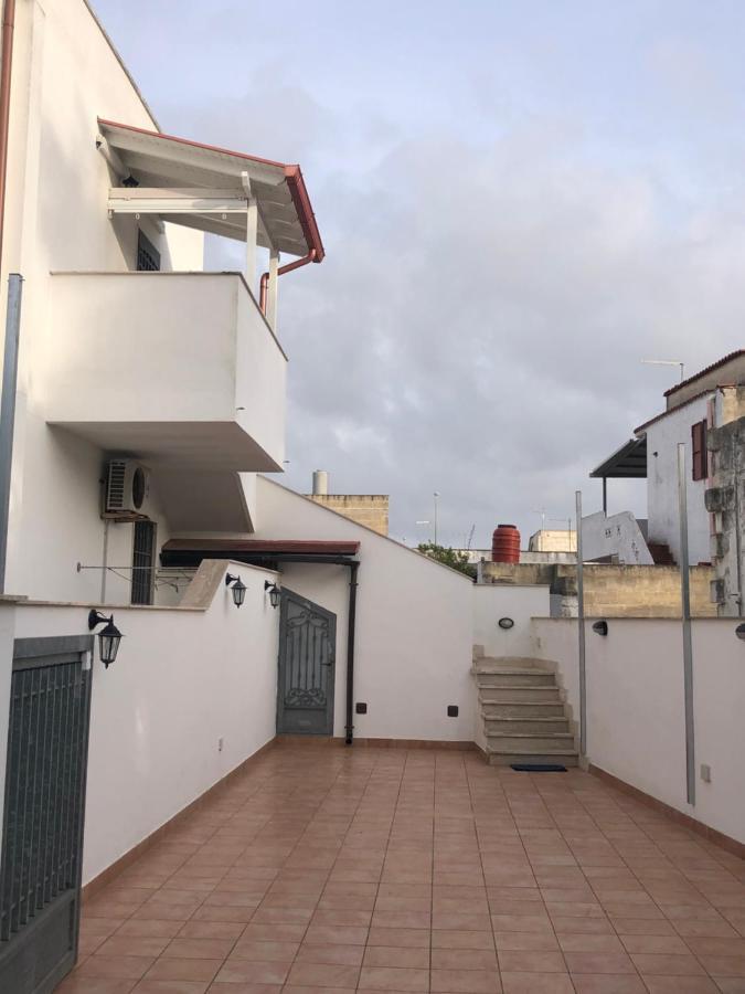 Casa Vacanze Lisa Torre Ovo Exterior foto